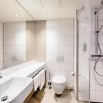 Отель Premier Centre 3*