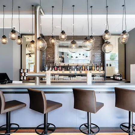 Premier Centre 酒店 吕贝克