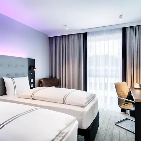 Premier Centre Hotel