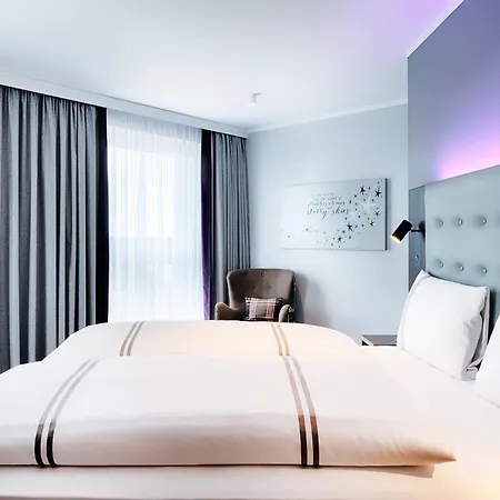 Premier Centre Hotel