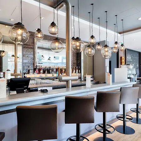 酒店 Premier Centre *